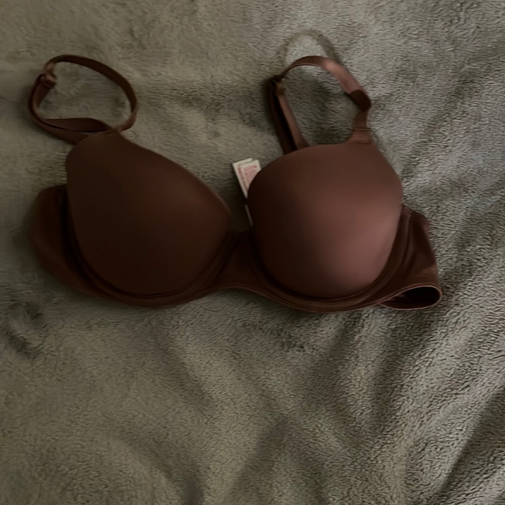 Victoria’s Secret/PINK Lightly Lined Underwire Bra
